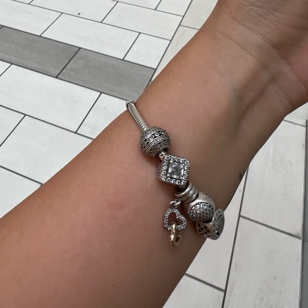Authentic Pandora Charms and bracelet set 💕